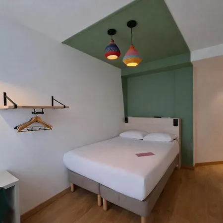 Hotel Ambassadeur-3